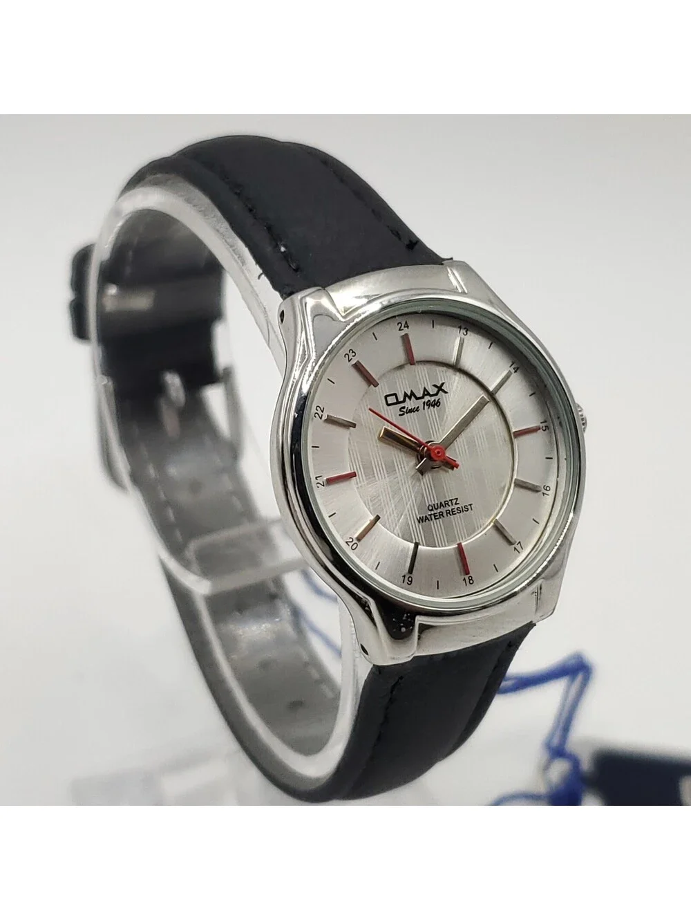 Omax Silver Tone Round Dial Quartz Womens Watch With Tag 26mm New Battery